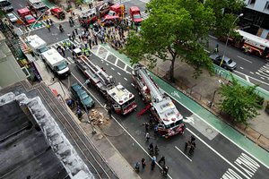 Девять человек пострадало от взрыва в китайском квартале в Нью-Йорке